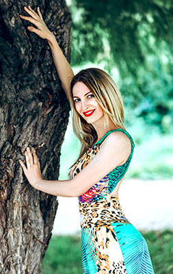 Ukraine bride  Ol'ga 44 y.o. from Kiev, ID 77726